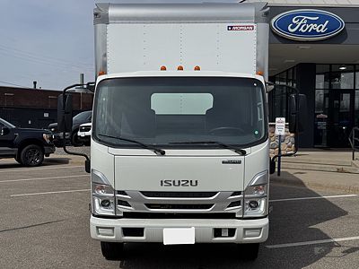 2025 Isuzu NRR GAS
