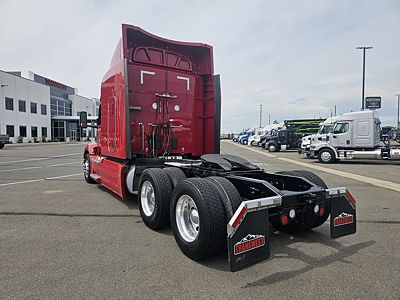 2023 Peterbilt 579