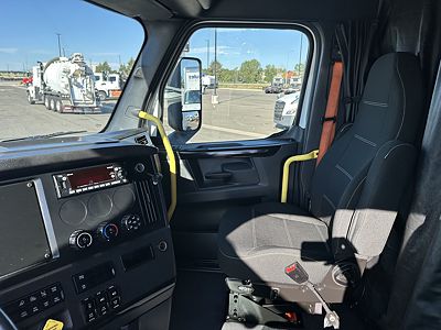 2024 Freightliner PT126SLP