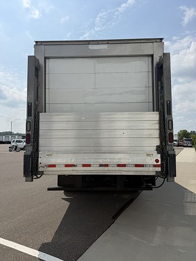 2020 Freightliner M2 106