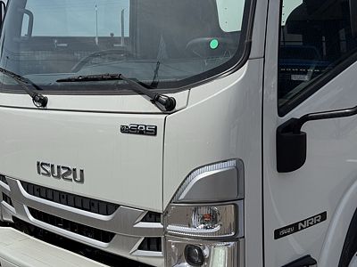 2025 Isuzu NRR GAS