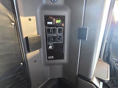 2026 Kenworth W900
