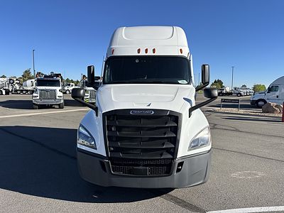 2023 Freightliner CASCADIA