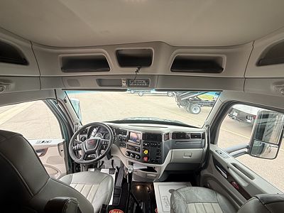 2018 Peterbilt 579
