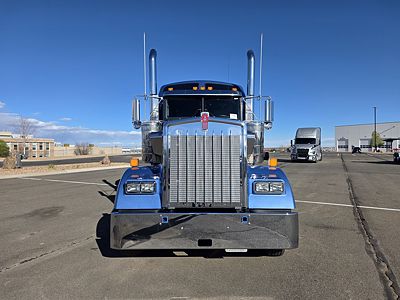 2026 Kenworth W900