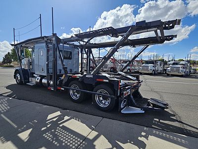2017 Peterbilt 389