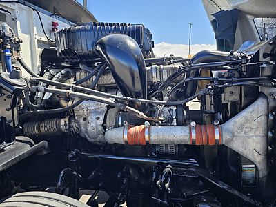 2022 WST 5700XE SLP 