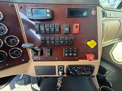 2022 WST 5700XE SLP 