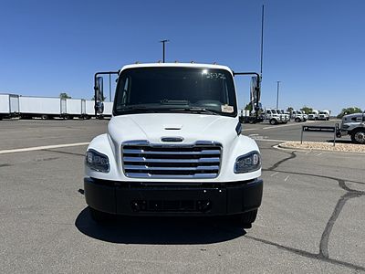 2027 Freightliner M2106