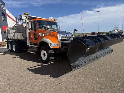 2014 Mack Granite