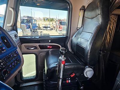 2019 Peterbilt 389