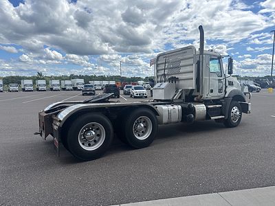 2016 Mack GU813