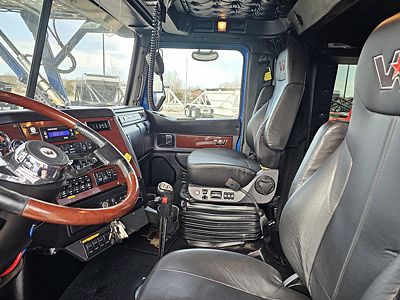2020 WST 4900FA