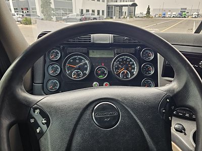 2019 Freightliner CASCADIA