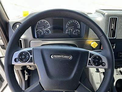 2027 Freightliner M2106