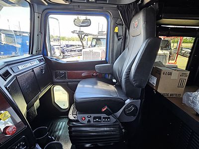 2019 WST 4900FA