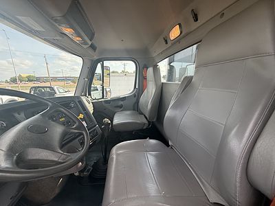 2020 Freightliner 114SD