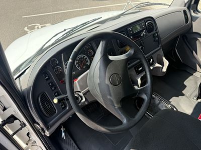 2020 Freightliner M2 106