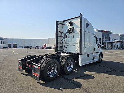 2022 Freightliner PT126SLP
