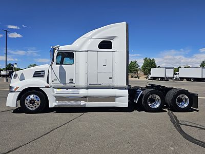 2022 WST 5700XE SLP 