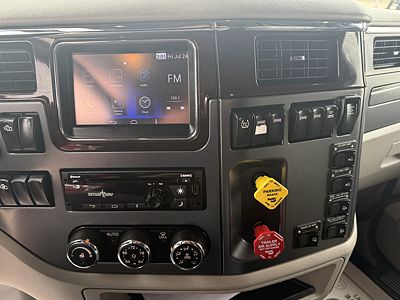 2018 Peterbilt 579