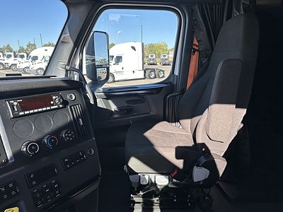 2023 Freightliner CASCADIA