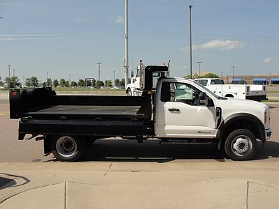 2025 Ford F-550