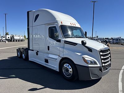 2024 Freightliner PT126SLP