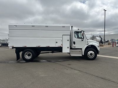 2027 Freightliner M2106