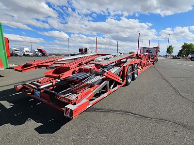 2020 Peterbilt 389