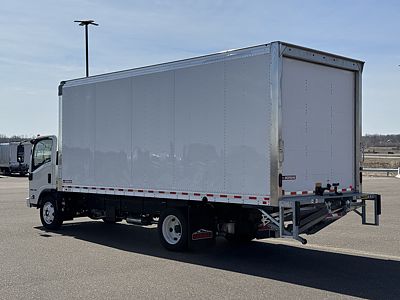 2025 Isuzu NRR GAS