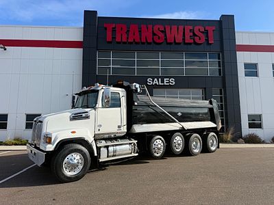 2020 WST 4700SF