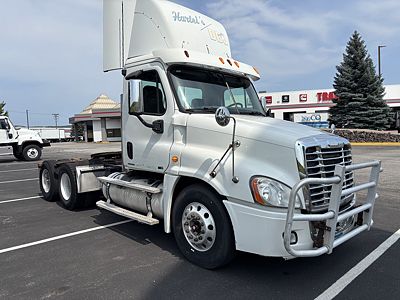2010 Freightliner CASCADIA