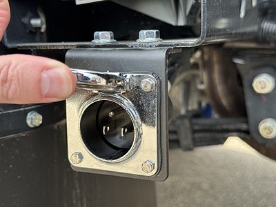 2025 Isuzu NRR GAS