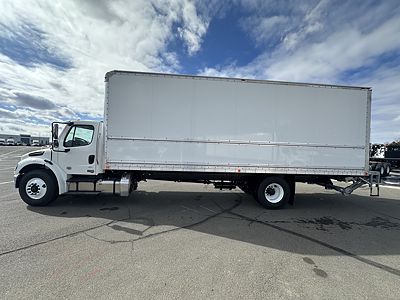 2025 Freightliner M2106