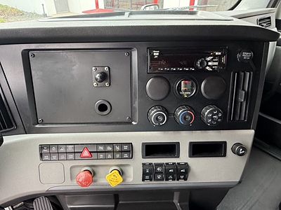 2019 Freightliner CASCADIA