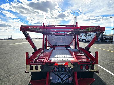 2020 Peterbilt 389