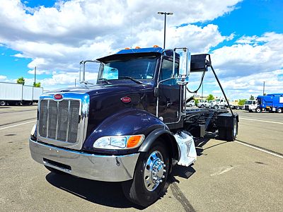 2022 Peterbilt 337