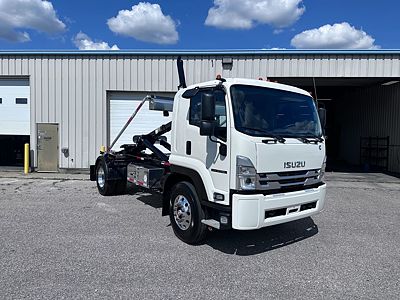 2025 Isuzu FTR