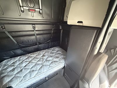 2024 Freightliner PT126SLP