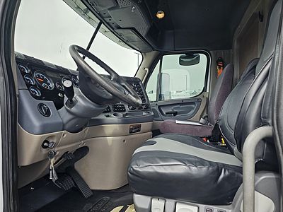 2019 Freightliner CASCADIA