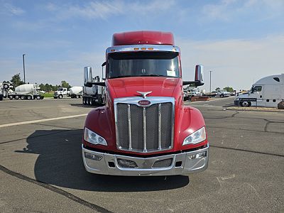 2023 Peterbilt 579