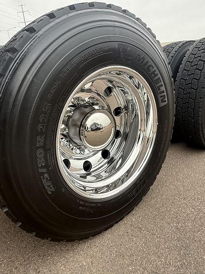 2022 Kenworth T680