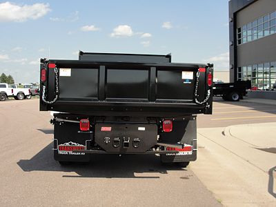 2025 Ford F-550