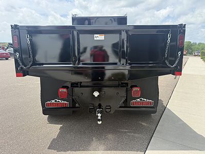 2019 Freightliner M2 106