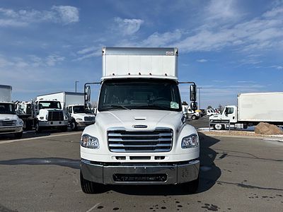 2025 Freightliner M2106