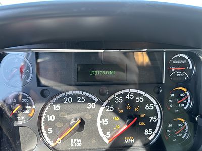 2020 Freightliner M2 106