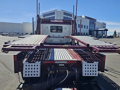 2022 Peterbilt 389
