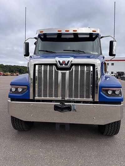 2027 WST 47X