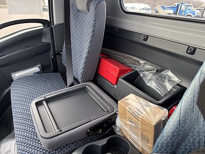 2025 Isuzu NRR GAS
